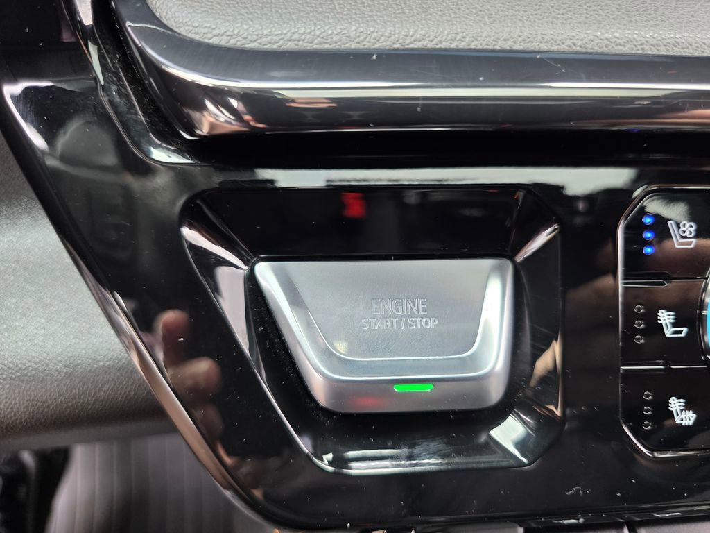 Used 2022 GMC Sierra 1500 AT4 w/ AT4 Premium Package image 36