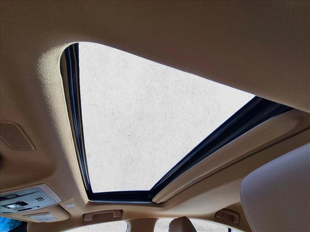 Used 2025 Lexus ES 300h w/ Premium Package FWD image 16