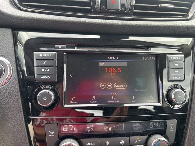 Used 2022 Nissan Rogue Sport SV image 22