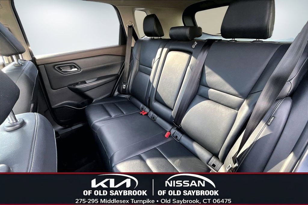 Used 2023 Nissan Rogue SL image 22