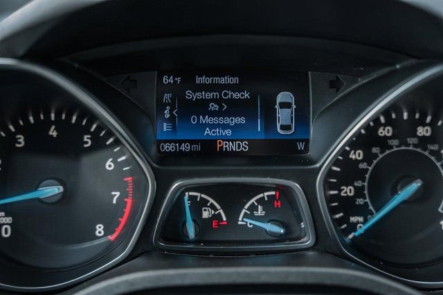 Used 2019 Ford Escape S image 33