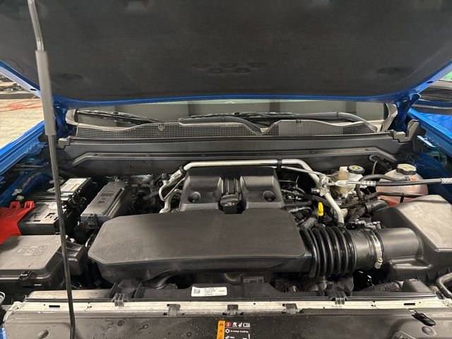 Used 2024 Chevrolet Colorado ZR2 w/ ZR2 Convenience Package III image 11