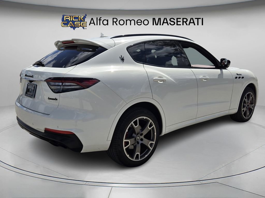 Used 2022 Maserati Levante Modena image 6