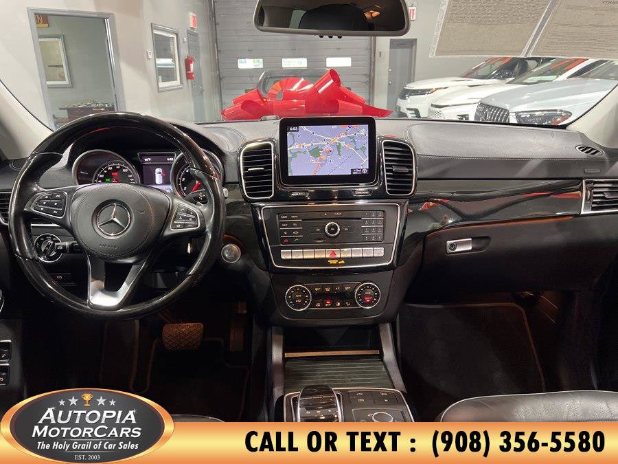Used 2018 Mercedes-Benz GLS 550 4MATIC image 24