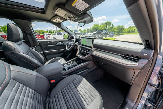 New 2026 Ford Explorer ST-Line AWD/4WD image 26