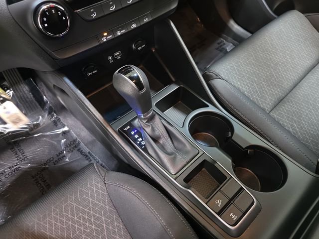 Used 2018 Hyundai Tucson SE AWD/4WD image 25