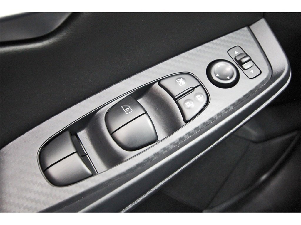 Used 2025 Nissan Sentra SV w/ All-Weather Package image 20