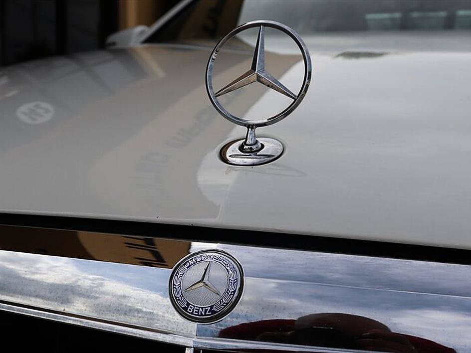 Used 2010 Mercedes-Benz E 350 Sport image 44