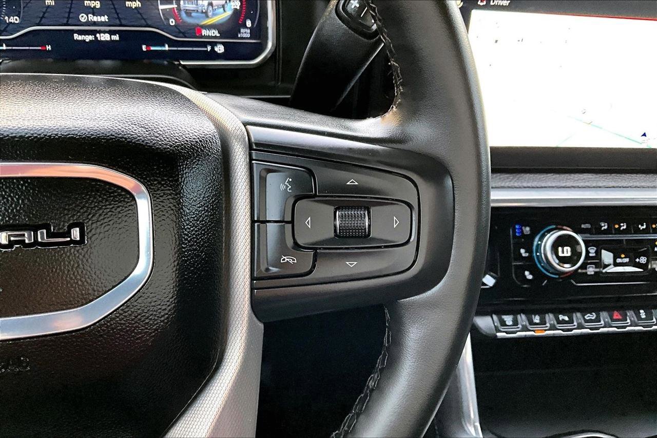 Used 2025 GMC Sierra 3500 Denali w/ Denali Reserve Package image 15