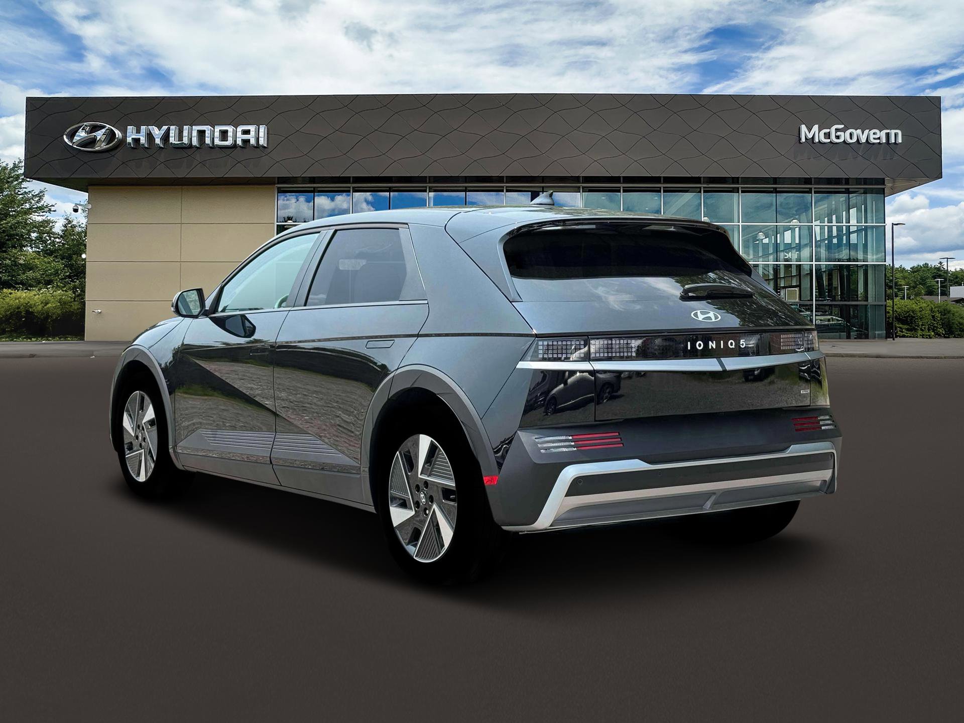 New 2026 Hyundai Ioniq 5 SE AWD/4WD image 5