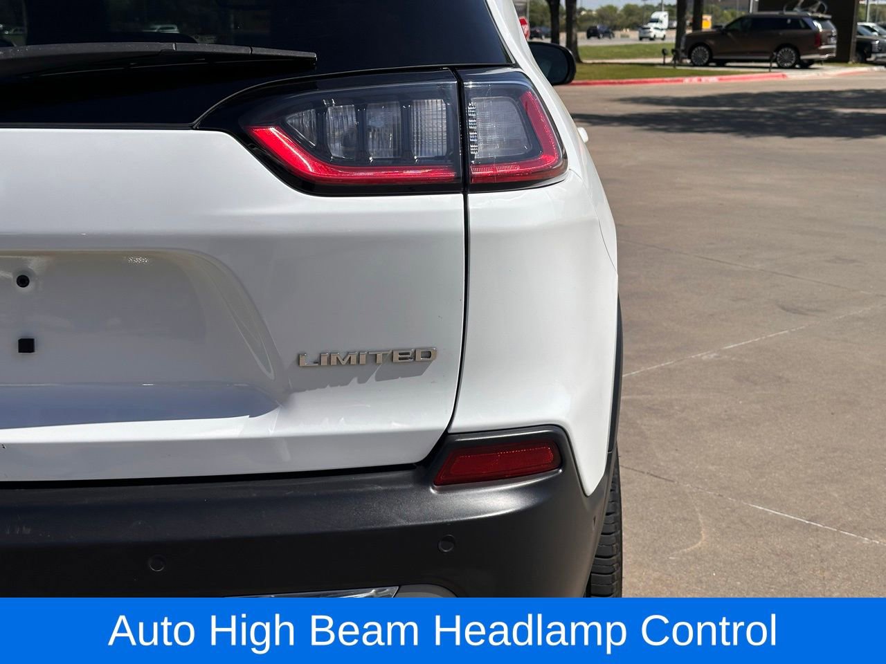 Used 2020 Jeep Cherokee Limited w/ Technology Group image 11