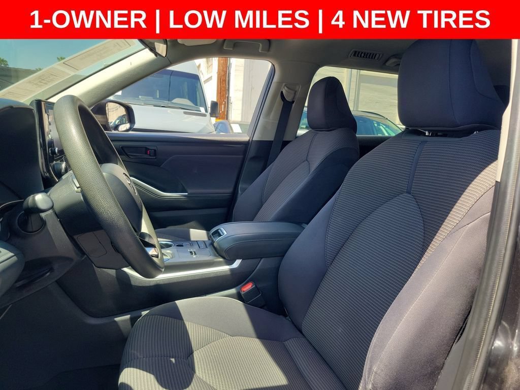 Used 2021 Toyota Highlander L FWD image 18