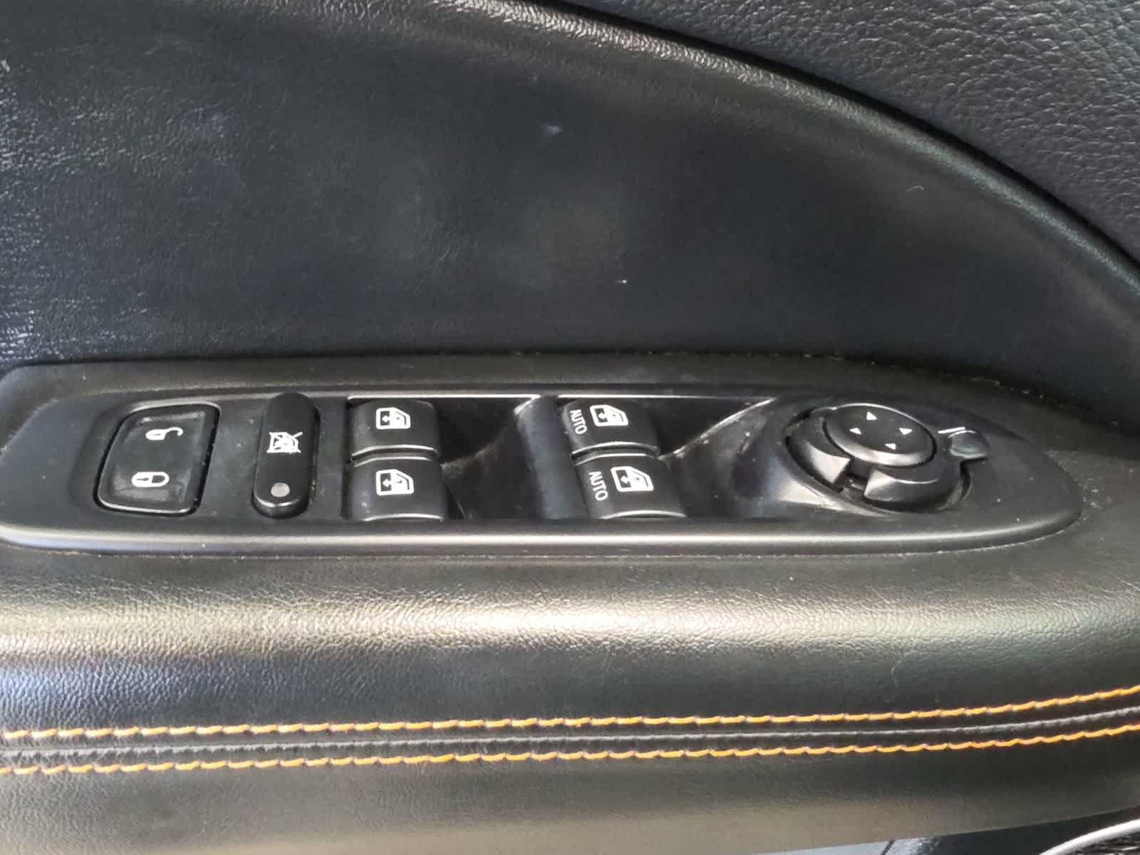 Used 2019 Jeep Compass Limited AWD/4WD image 16
