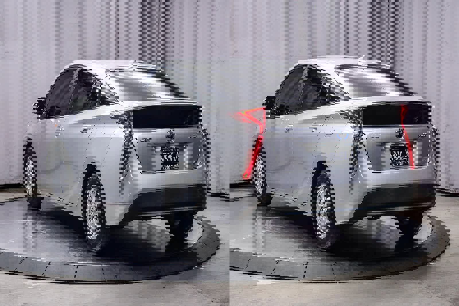 Used 2016 Toyota Prius Two image 2