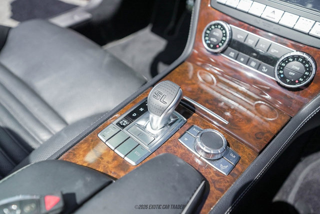 Used 2013 Mercedes-Benz SL 550 image 47