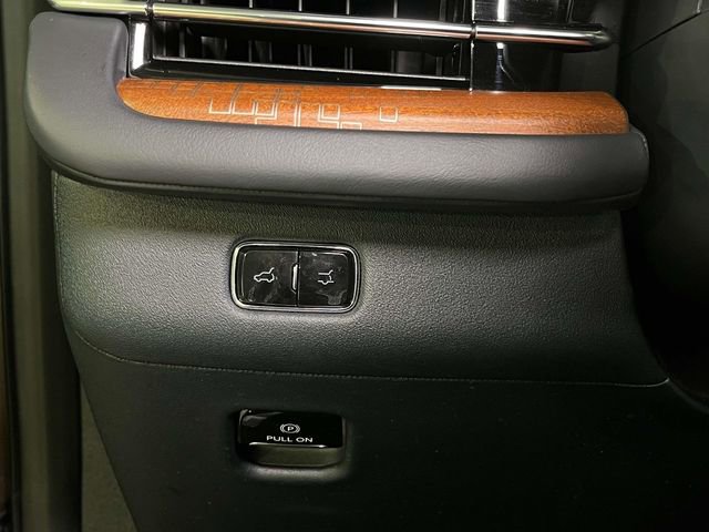 Used 2025 Lincoln Navigator Black Label image 48