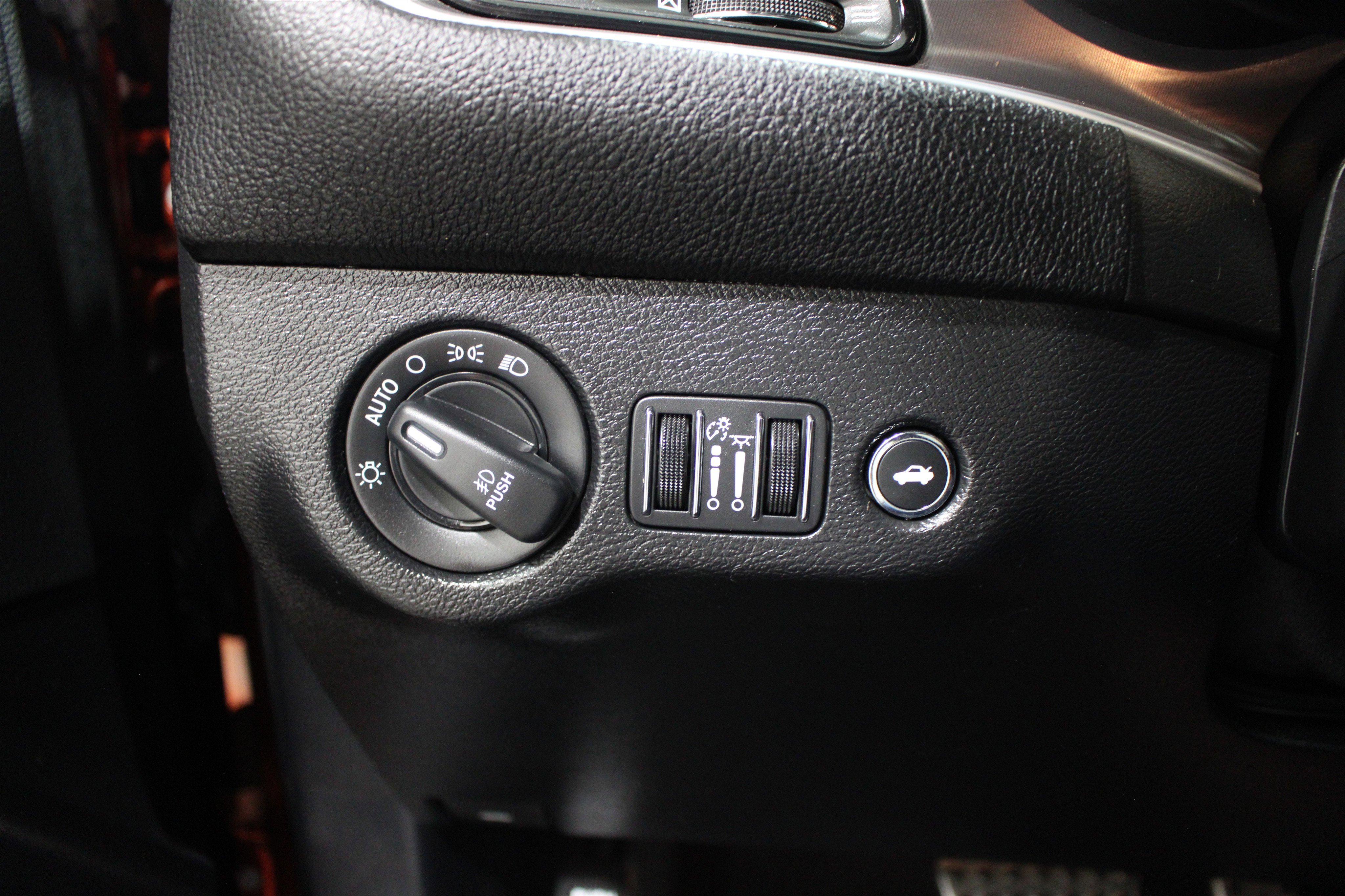 Used 2021 Dodge Challenger R/T Scat Pack RWD image 11