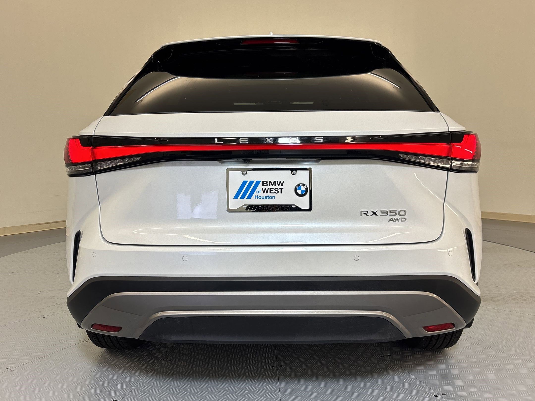 Used 2025 Lexus RX 350 AWD w/ Convenience Package image 9