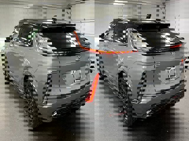 New 2026 Cadillac Lyriq V w/ Exterior Carbon Fiber Package image 6