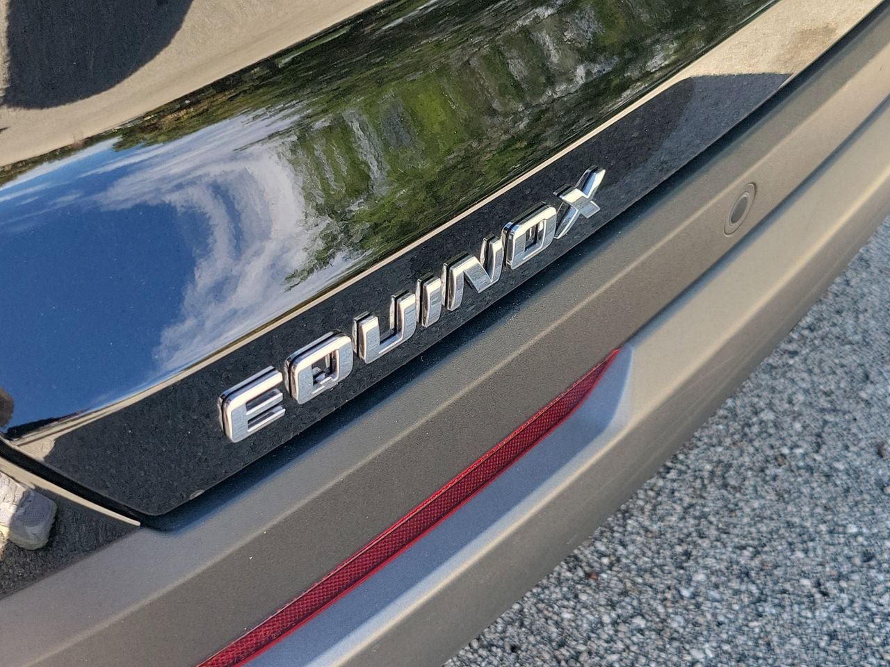 Used 2026 Chevrolet Equinox LT FWD image 6