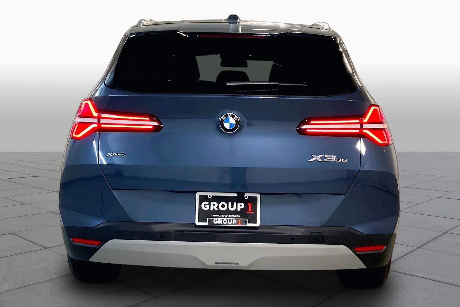 Used 2025 BMW X3 xDrive30 AWD/4WD image 4