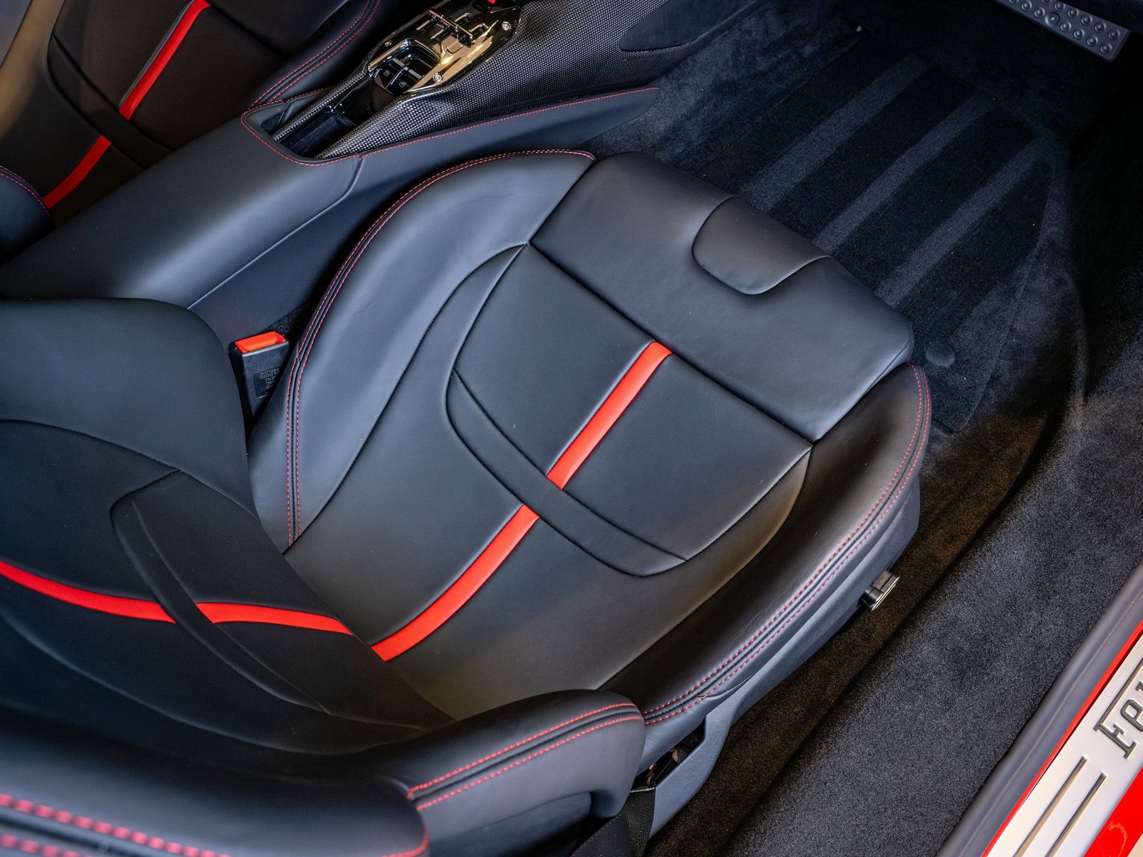 Used 2021 Ferrari SF90 Stradale image 20