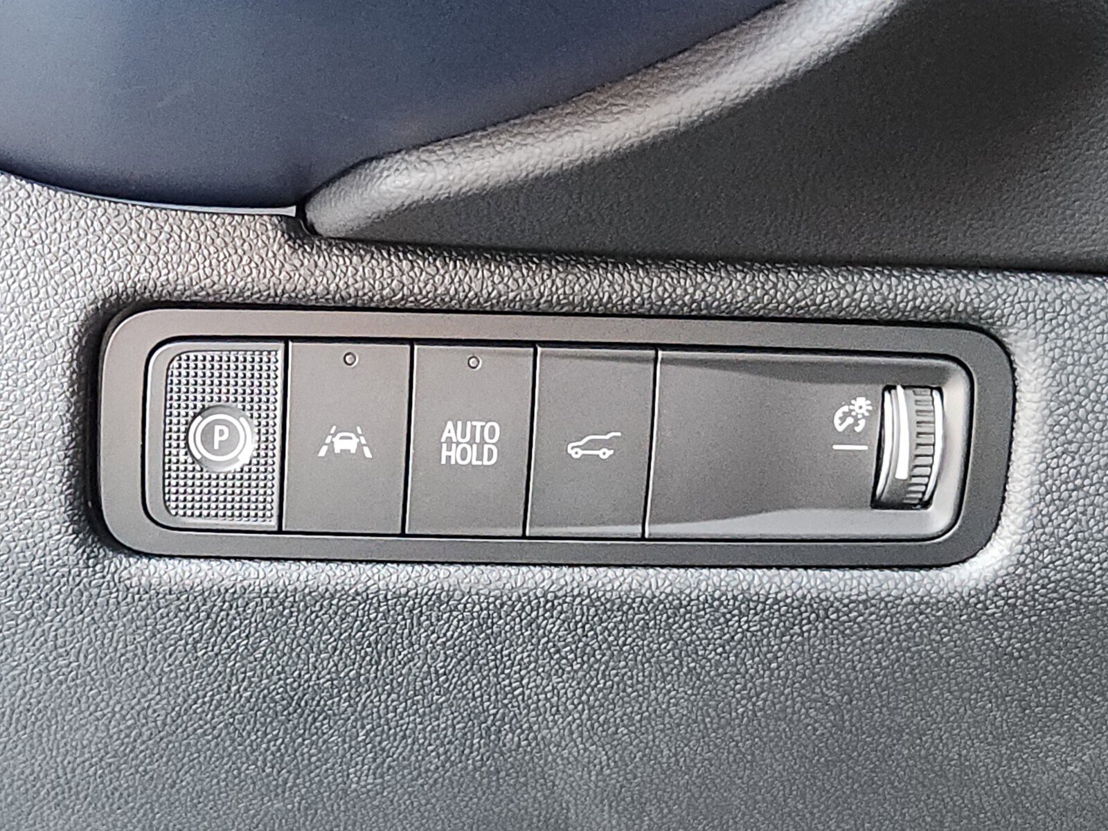 New 2026 Chevrolet Equinox EV LT image 13