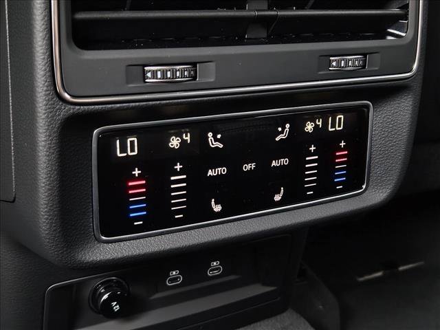 New 2026 Audi Q8 Premium Plus AWD/4WD image 17