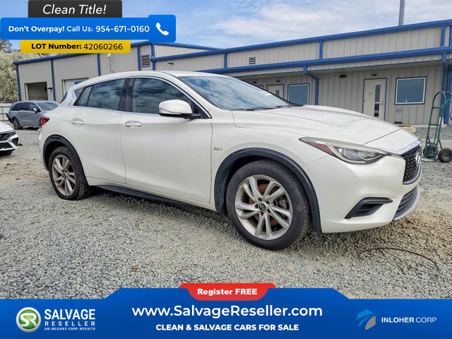 Used 2017 INFINITI QX30 FWD image 5