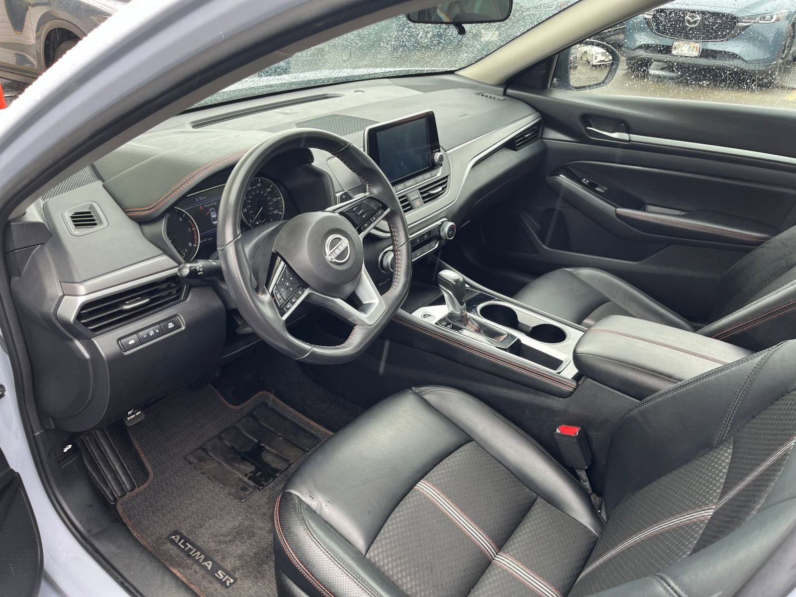 Used 2025 Nissan Altima 2.5 SR image 35