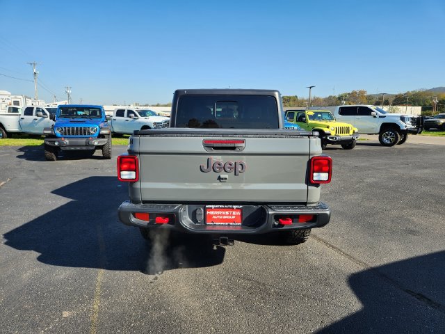 Used 2020 Jeep Gladiator Rubicon w/ Cold Weather Group AWD/4WD image 30