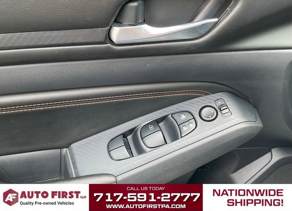 Used 2019 Nissan Altima 2.5 SR FWD image 17