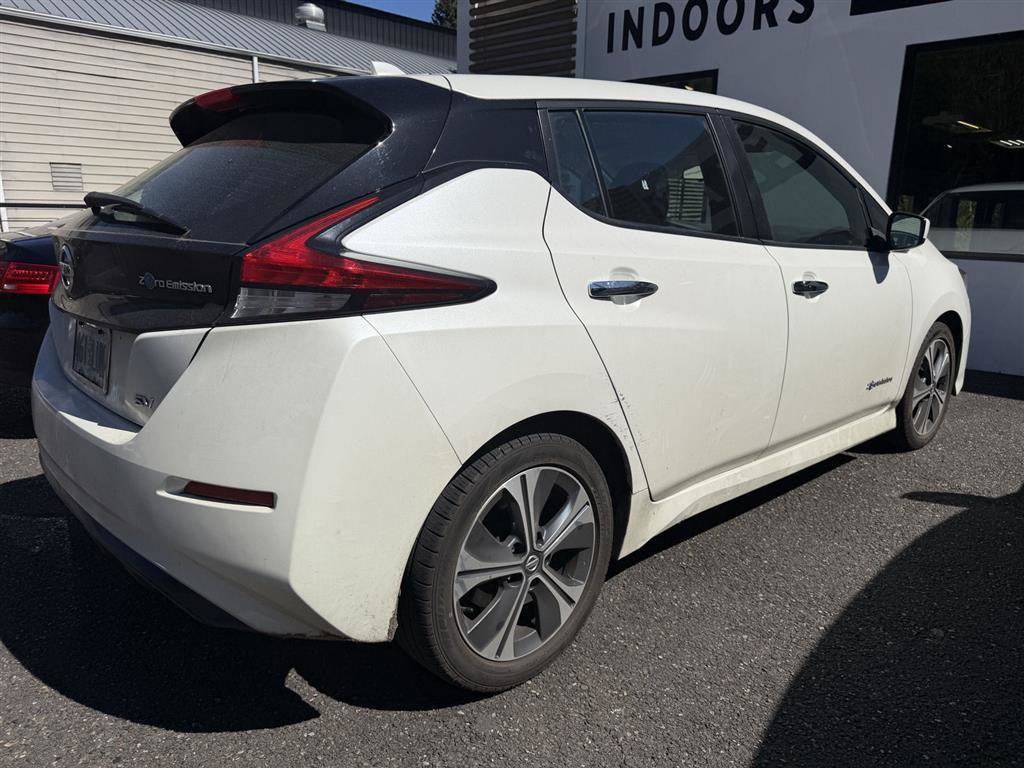 Used 2019 Nissan Leaf SV FWD image 5
