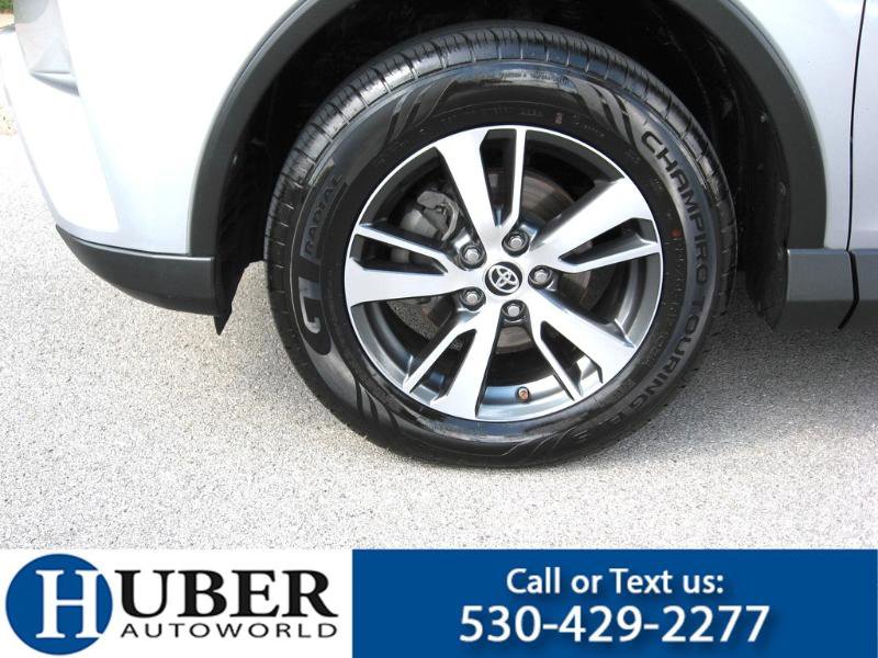 Used 2017 Toyota RAV4 XLE image 4