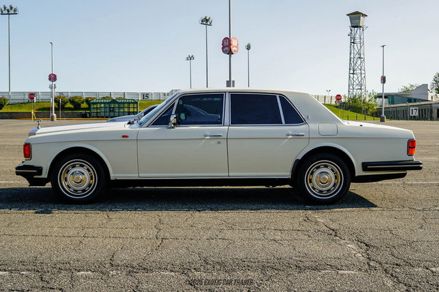 Used 1989 Rolls-Royce Silver Spirit image 3