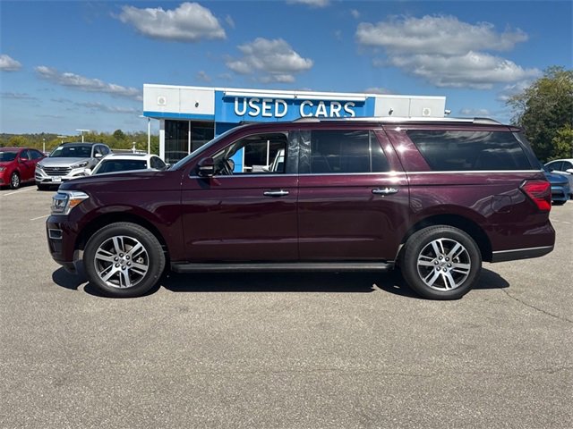 Used 2024 Ford Expedition Max Limited image 3