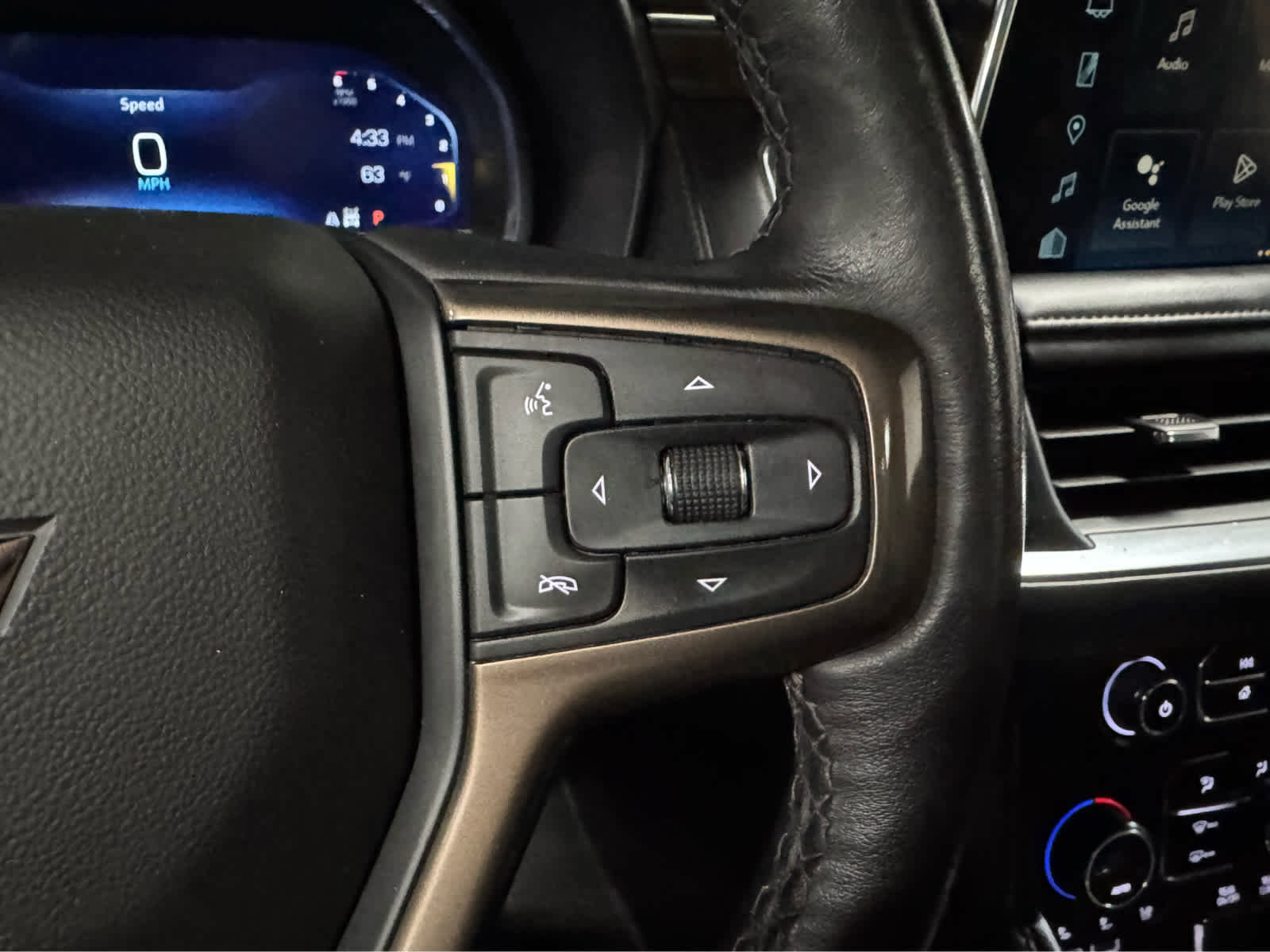 Certified 2023 Chevrolet Suburban High Country image 23