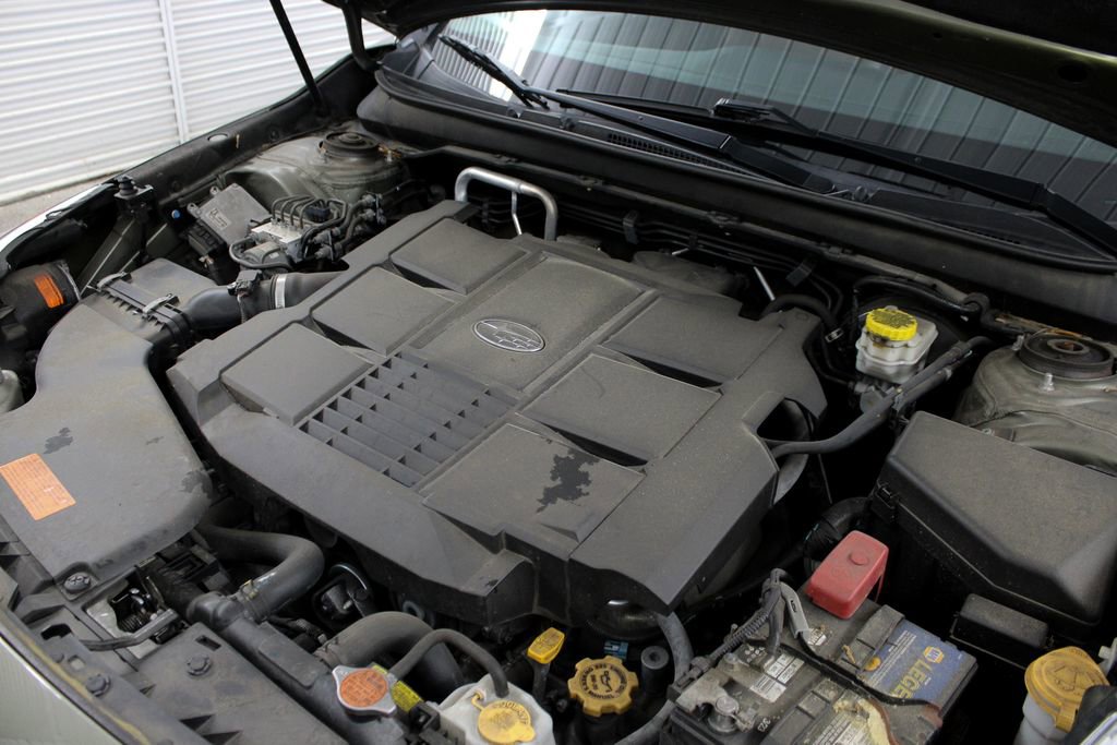 Used 2017 Subaru Outback 3.6R Touring w/ Popular Package #5A image 47