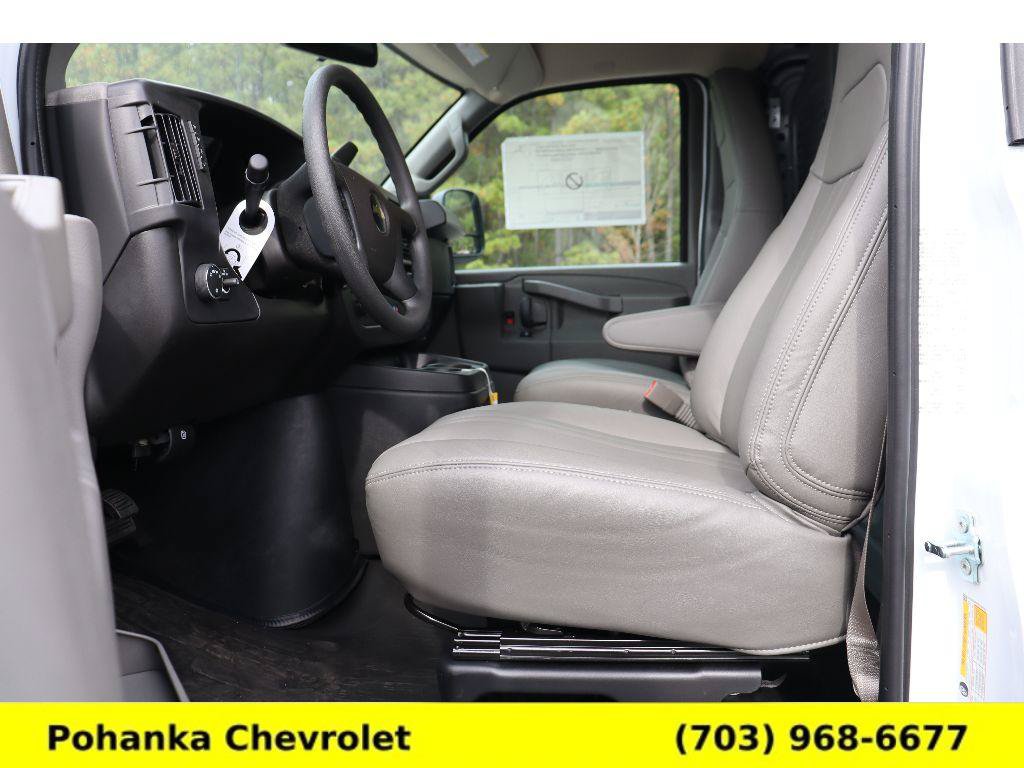 New 2025 Chevrolet Express 2500 w/ Driver Convenience Package RWD image 20