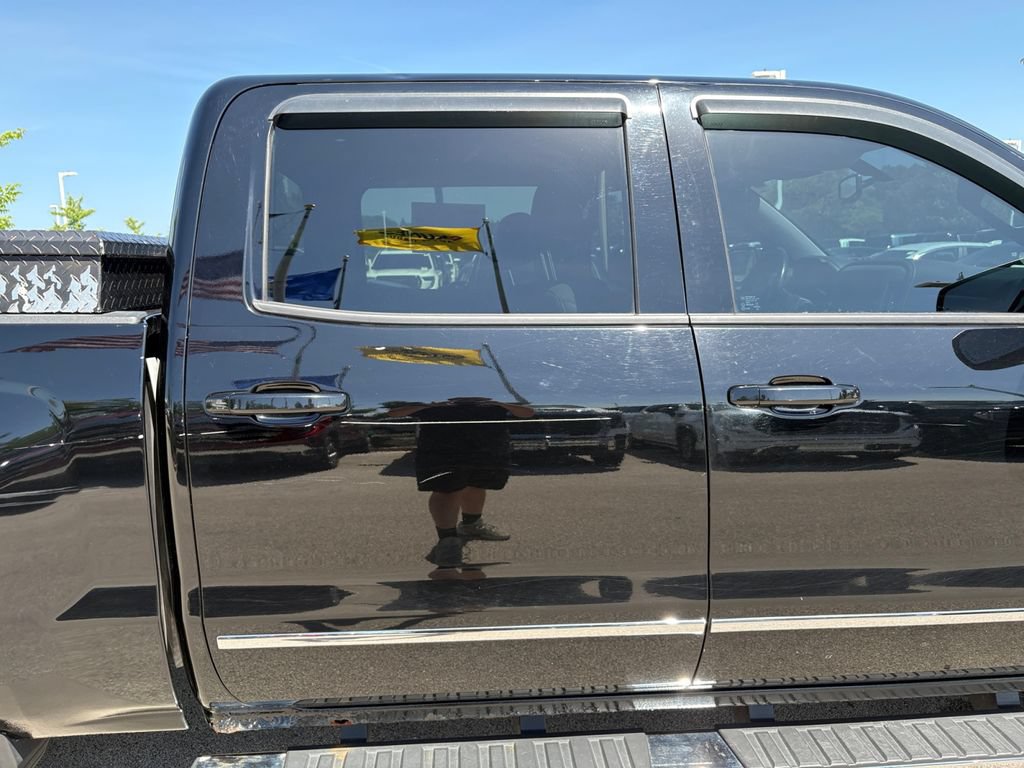 Used 2014 Chevrolet Silverado 1500 LTZ Z71 w/ LTZ Plus Package AWD/4WD image 37