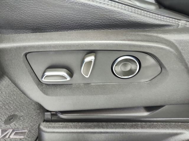 Used 2021 GMC Yukon XL Denali w/ Denali Premium Package image 20