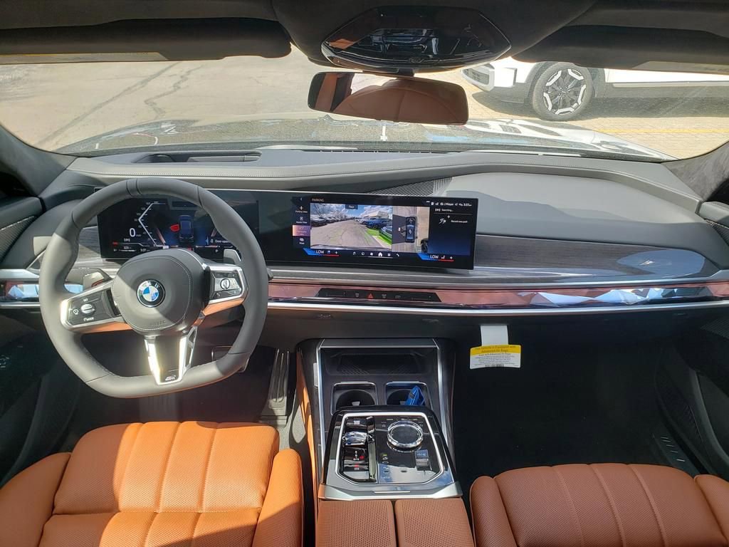 New 2026 BMW 760i xDrive AWD/4WD image 8
