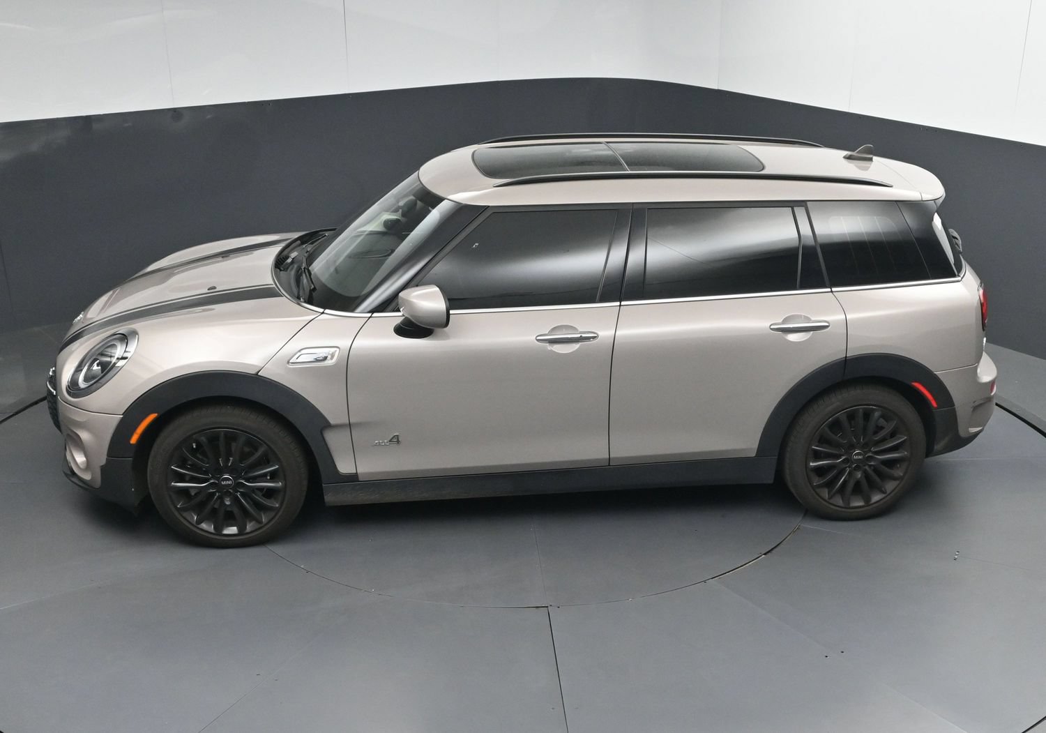 Used 2022 MINI Cooper Clubman S AWD/4WD image 36
