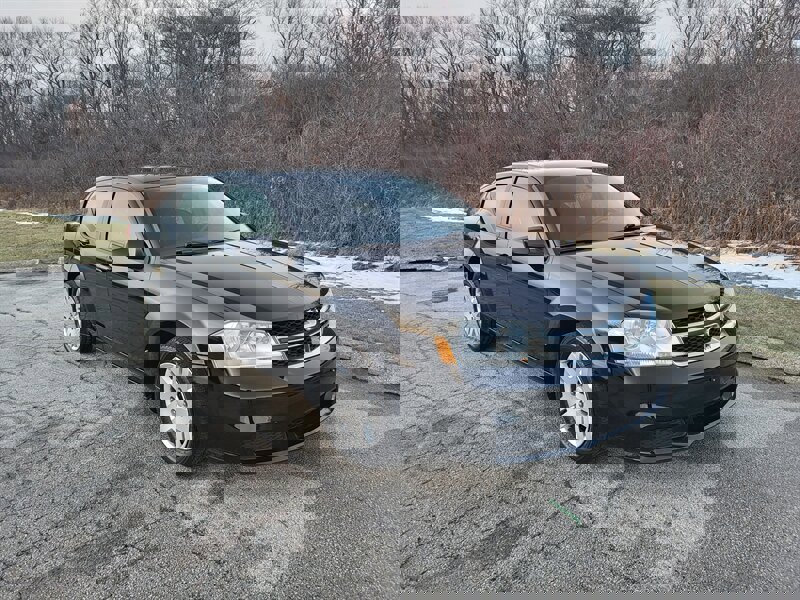 Used 2011 Dodge Avenger Express image 5