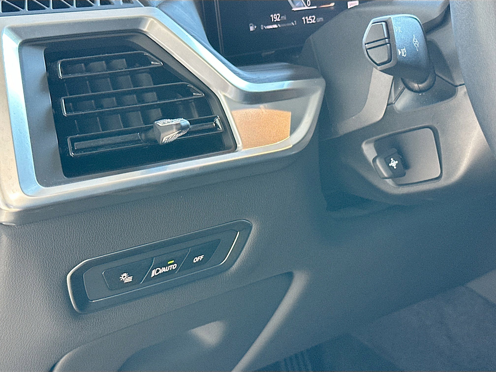 Certified 2024 BMW X7 xDrive40i w/ Parking Assistance Package image 10