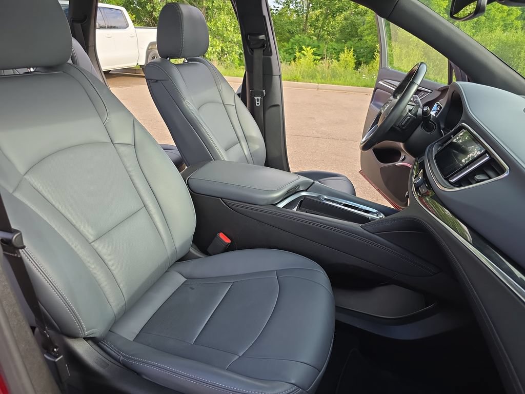 Certified 2023 Buick Enclave Essence w/ Experience Buick Package AWD/4WD image 10