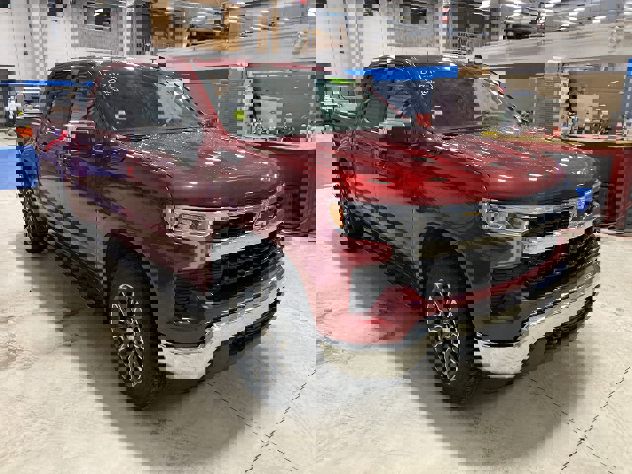 Used 2023 Chevrolet Silverado 1500 LT w/ Z71 Off-Road Package image 1