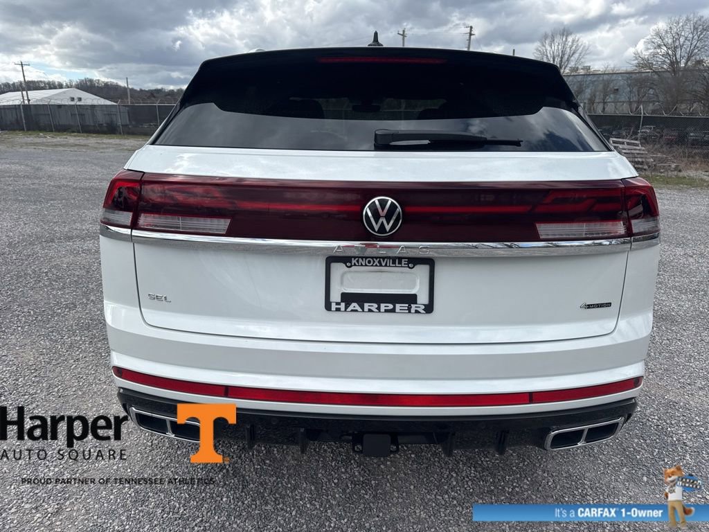Used 2025 Volkswagen Atlas Cross Sport SEL Premium R-Line image 4