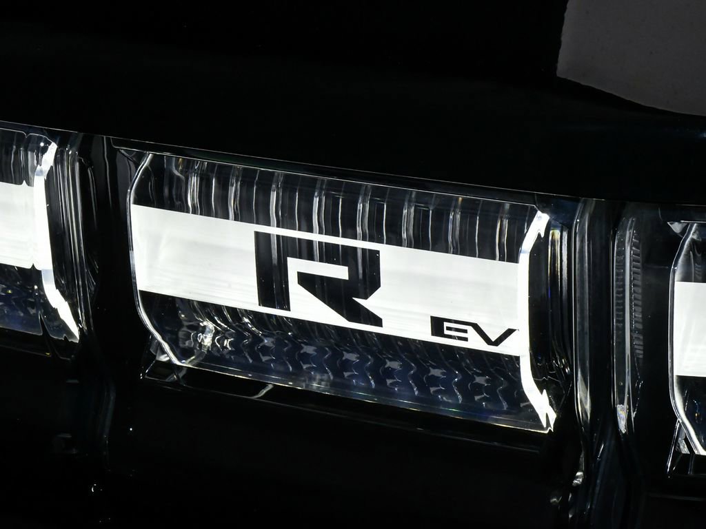 Used 2025 GMC Hummer EV 2X w/ Extreme Off-Road Package AWD/4WD image 93