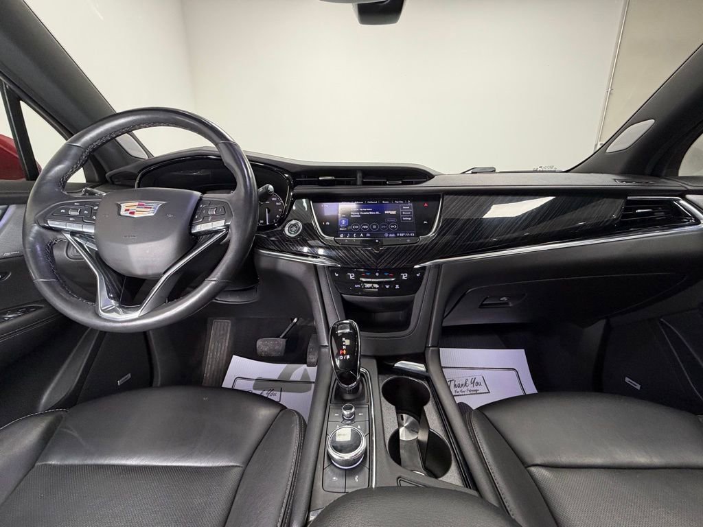 Used 2020 Cadillac XT6 Premium Luxury image 12